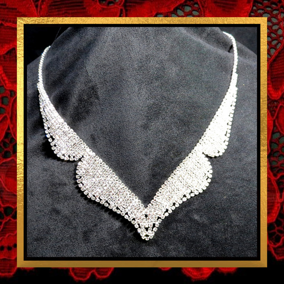 Jewelry - New Tuxedo Coat Style Rhinestone Necklace #702 Jewelry - New Tuxedo Coat Style Rhinestone Necklace #702